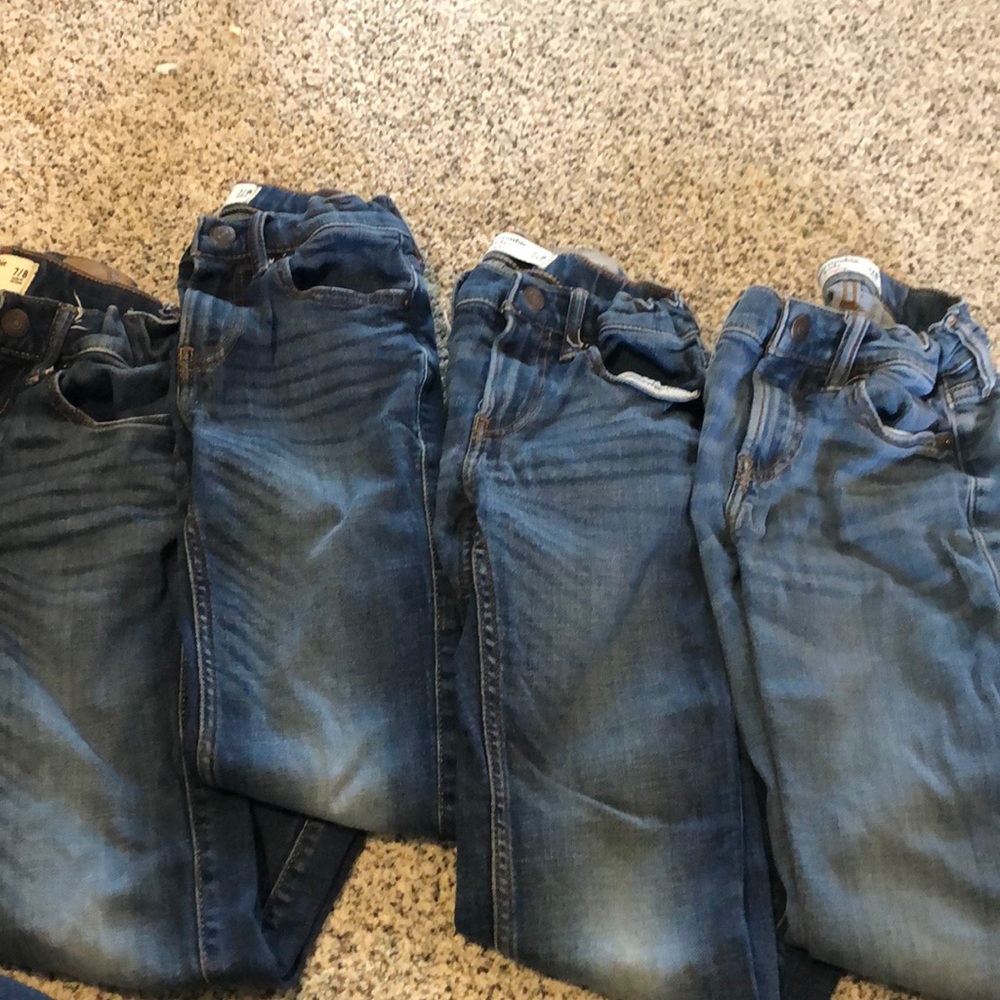 Boys 7/8 — Abercrombie kids — straight leg jeans — bundle of 5!